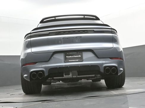 New 2026 Porsche Cayenne GTS image 35