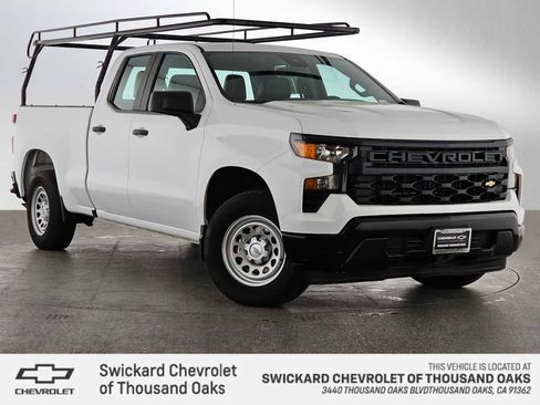 Used 2022 Chevrolet Silverado 1500 W/T w/ Trailering Package image 1