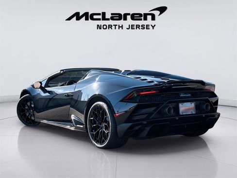 Used 2021 Lamborghini Huracan EVO image 6