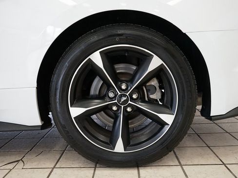 Used 2021 Ford Mustang GT image 47