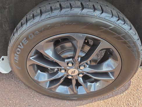 Used 2022 Dodge Durango GT AWD/4WD image 11