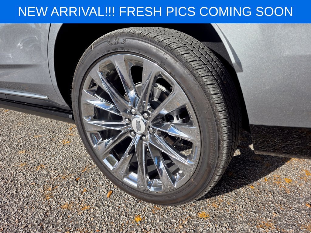 Used 2026 Cadillac Escalade Platinum Luxury w/ LPO, Radiant Package AWD/4WD image 6