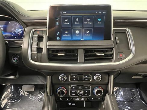Certified 2023 Chevrolet Suburban Z71 w/ Luxury Package AWD/4WD image 27