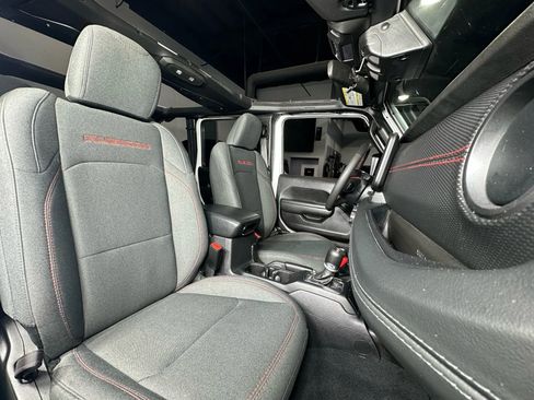 Used 2024 Jeep Wrangler Unlimited Rubicon w/ Convenience Group image 26