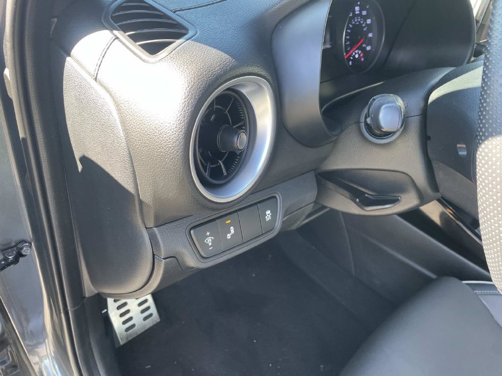 Used 2023 Kia Forte GT-Line FWD image 20