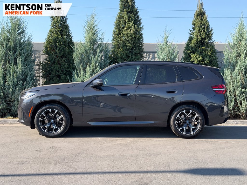 Used 2025 BMW X3 xDrive30i AWD/4WD image 4