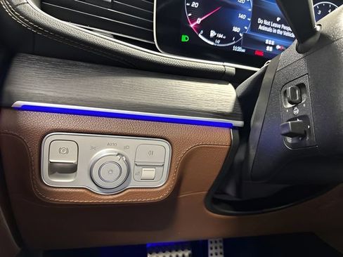 Certified 2024 Mercedes-Benz GLS 450 4MATIC image 15