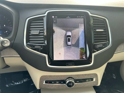 Used 2023 Volvo XC90 B5 Plus w/ Protection Package AWD/4WD image 19