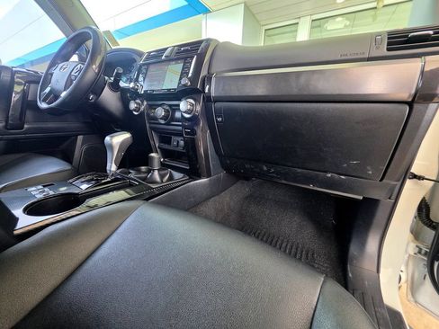 Used 2021 Toyota 4Runner TRD Off-Road Premium w/ Moonroof Package AWD/4WD image 66