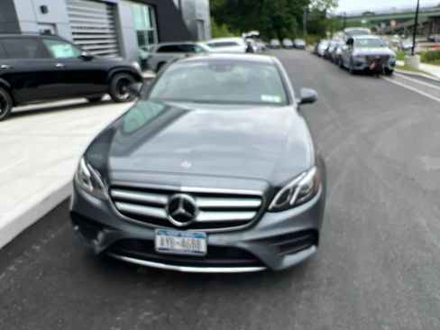 Used 2020 Mercedes-Benz E 450 4MATIC Sedan image 3