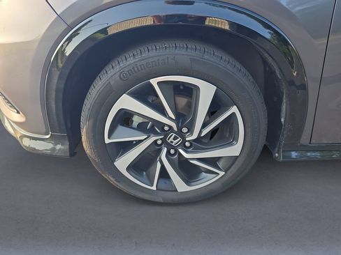Used 2019 Honda HR-V Sport image 10