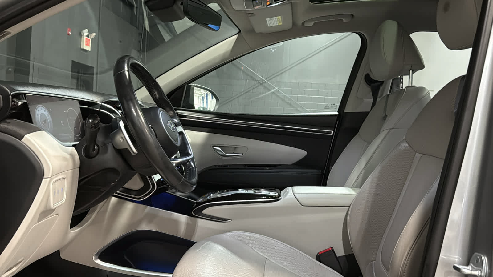 Used 2024 Hyundai Tucson Limited AWD/4WD image 10
