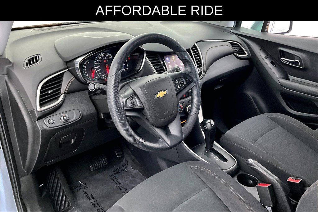 Used 2020 Chevrolet Trax LS w/ Tint and Cruise Package FWD image 16