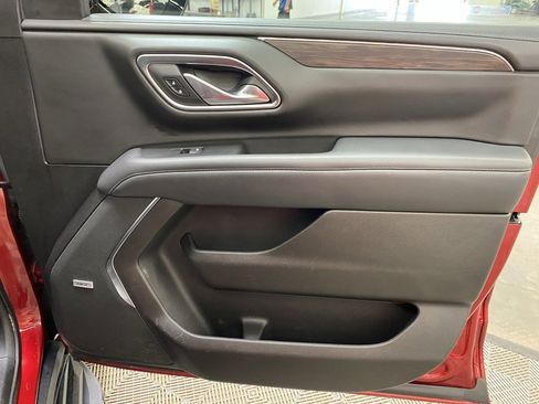 Used 2021 Chevrolet Tahoe LT image 19