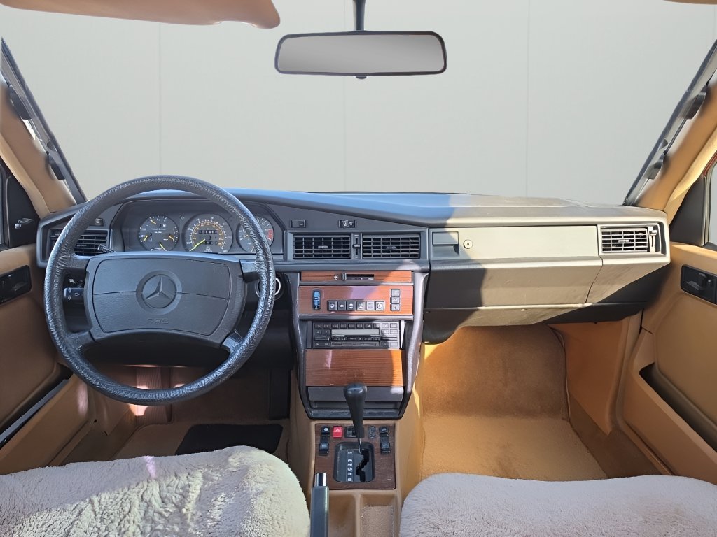 Used 1987 Mercedes-Benz 190 E 2.3 image 11