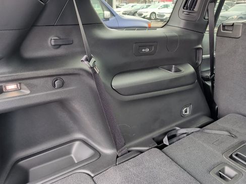 Used 2025 Jeep Grand Cherokee L Limited w/ Luxury Tech Group II AWD/4WD image 22