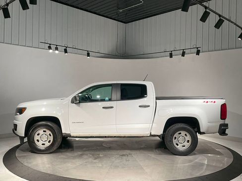 Used 2019 Chevrolet Colorado W/T image 14