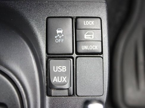 Used 2013 Scion iQ image 39