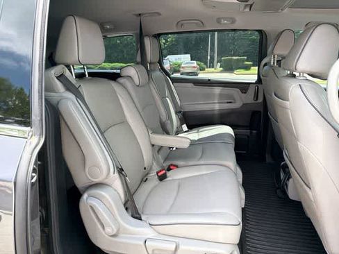 Used 2023 Honda Odyssey Elite image 11