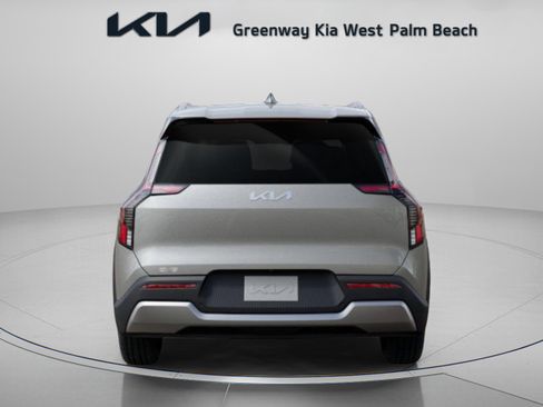 New 2026 Kia EV9 Wind image 7