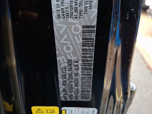 Used 2022 Jeep Gladiator Overland w/ Popular Equipment Package image 27