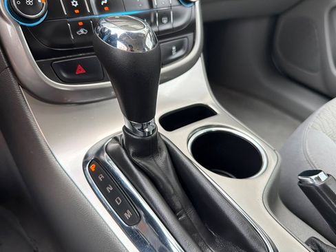 Used 2016 Chevrolet Malibu LS FWD image 21