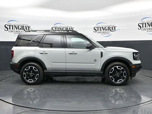 Used 2024 Ford Bronco Sport Outer Banks AWD/4WD image 8