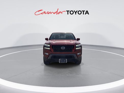 Used 2024 Nissan Frontier SL w/ Technology Package image 3