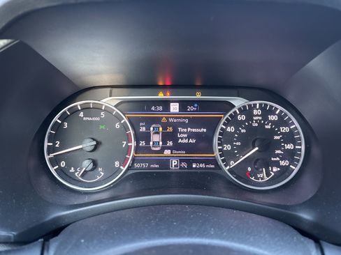 Used 2024 Nissan Sentra SV image 21