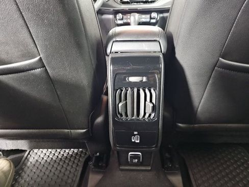 Certified 2025 Jeep Compass Trailhawk w/ Trailhawk Elite Group image 12