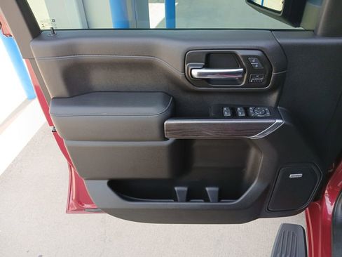 Used 2020 Chevrolet Silverado 2500 LTZ w/ LTZ Premium Package image 23