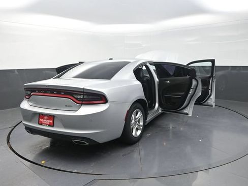 Used 2020 Dodge Charger SXT w/ Leather Interior Group RWD image 44
