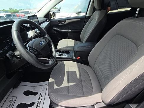 Used 2022 Ford Escape SE w/ Convenience Package AWD/4WD image 4