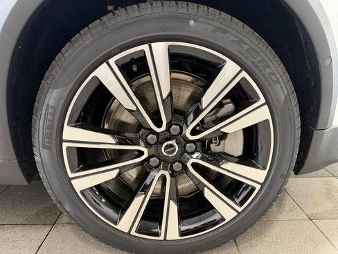 New 2026 Volvo V60 B5 Cross Country Ultra w/ Climate Package image 2