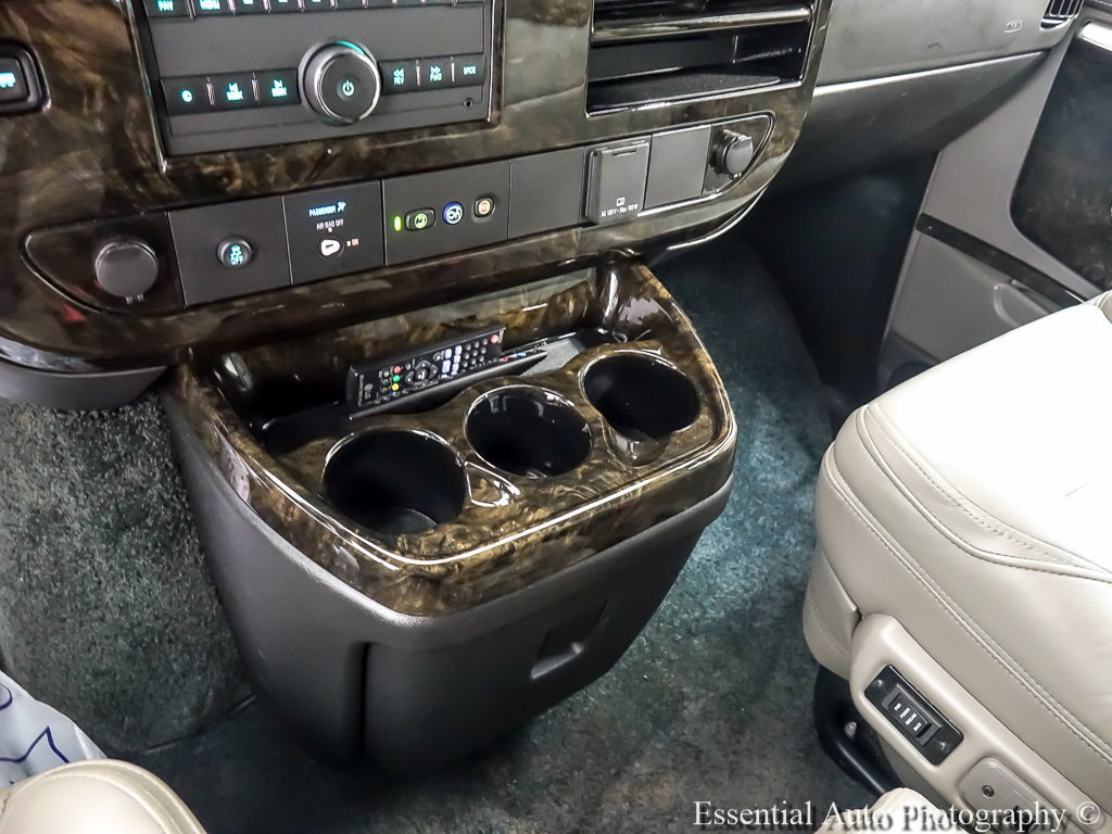 Used 2023 Chevrolet Express 2500 RWD image 13