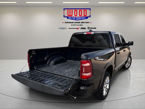 Used 2023 RAM 1500 Limited w/ Body Color Bumper Group AWD/4WD image 4