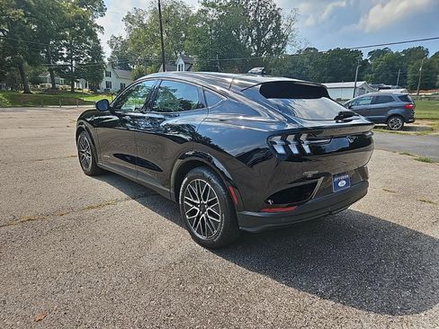 New 2025 Ford Mustang Mach-E Premium image 7