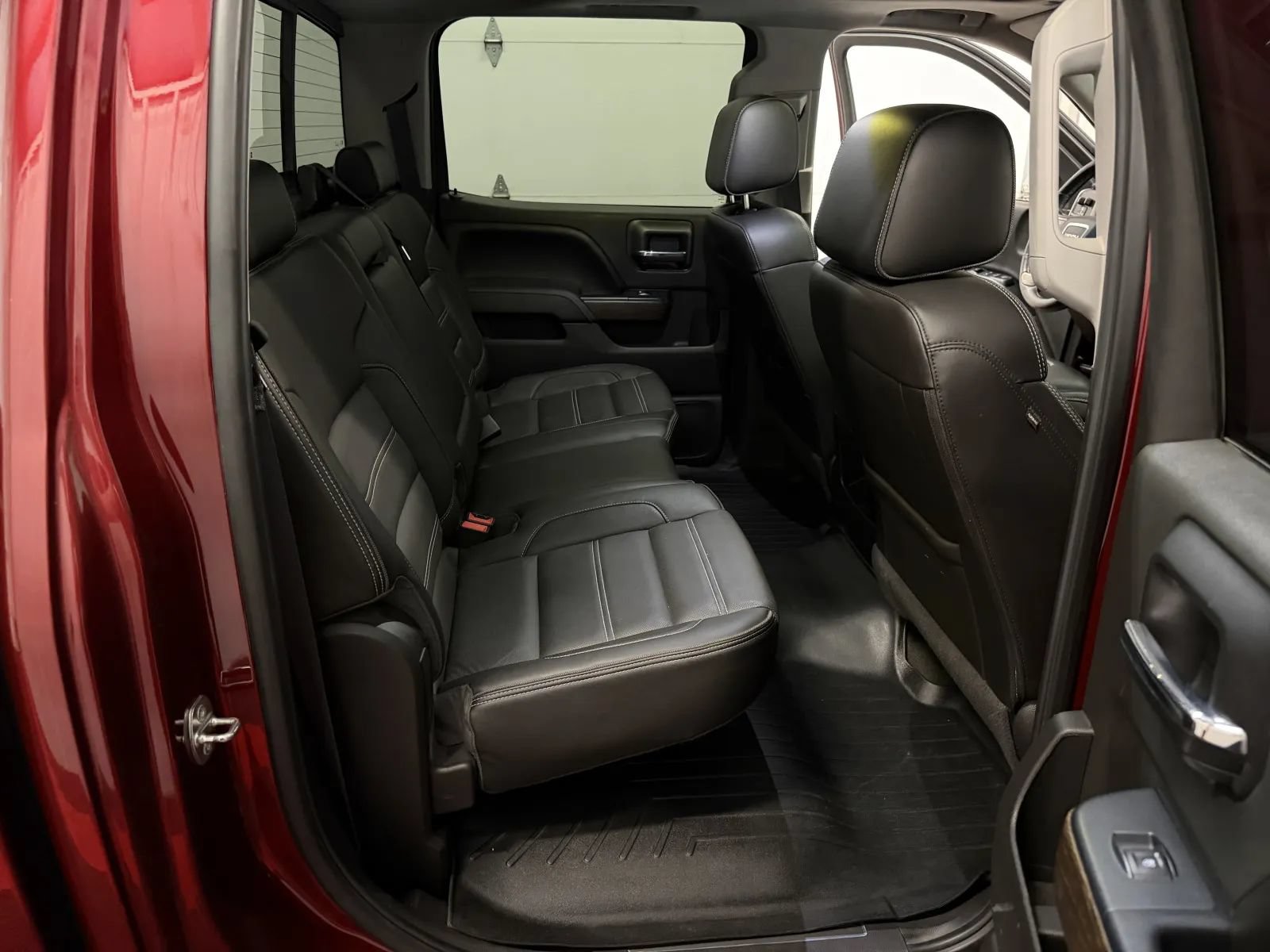 Used 2017 GMC Sierra 1500 Denali AWD/4WD image 40