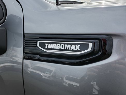 Used 2025 GMC Sierra 1500 Elevation image 16