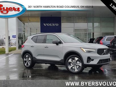 New 2026 Volvo XC40 B5 Plus w/ Protection Package Premier