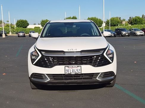 Used 2023 Kia Sportage EX FWD image 2