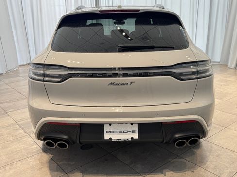 Certified 2025 Porsche Macan Turbo image 10