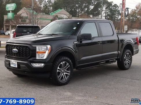 Used 2022 Ford F150 XL w/ STX Appearance Package image 3