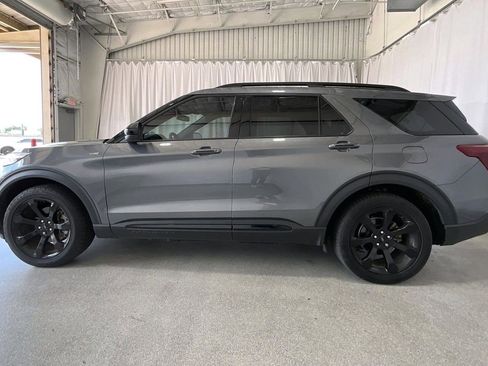 Used 2023 Ford Explorer ST-Line w/ Class IV Trailer Tow Package image 26