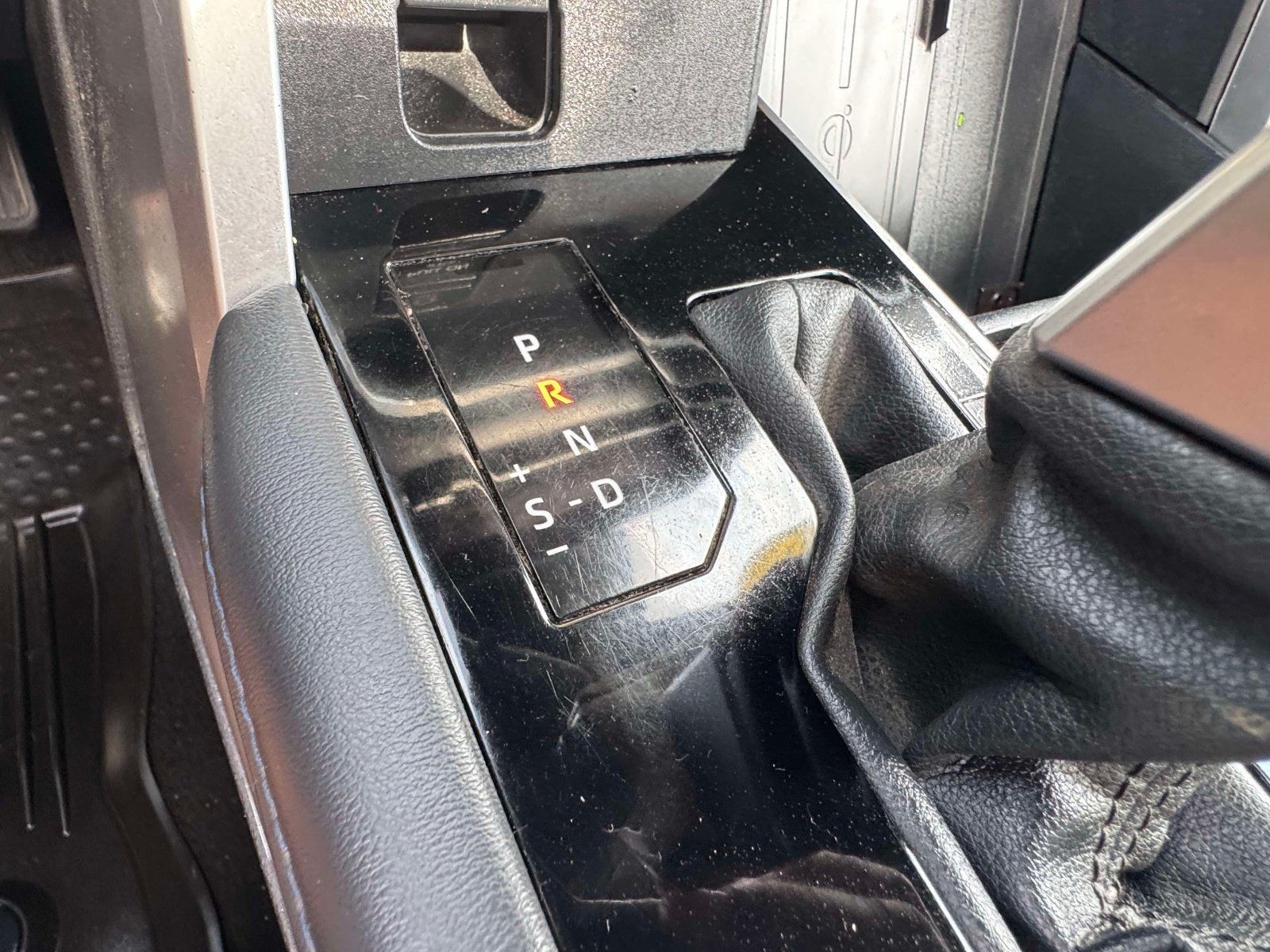 Certified 2024 Toyota Tundra Platinum AWD/4WD image 39