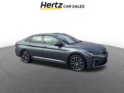 Used 2025 Volkswagen Jetta SE