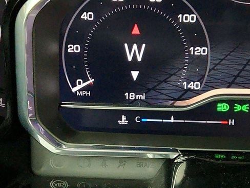 Used 2025 GMC Sierra 1500 Elevation image 15