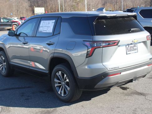 New 2026 Chevrolet Equinox LT image 5