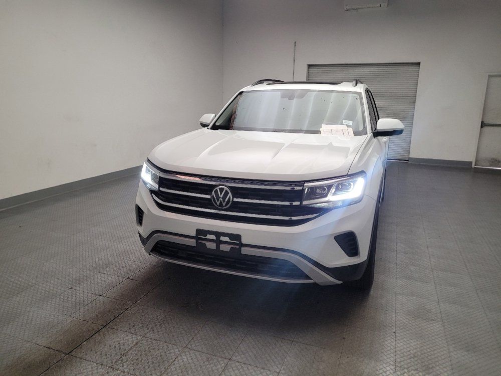 Used 2023 Volkswagen Atlas SE w/ Panoramic Sunroof Package FWD image 15