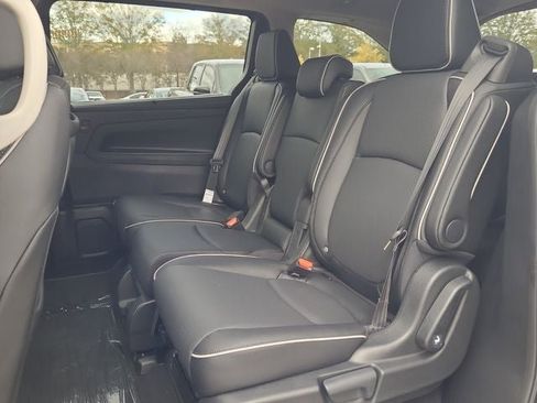 New 2026 Honda Odyssey Elite image 6
